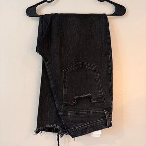Black Cropped Abercrombie Jeans
